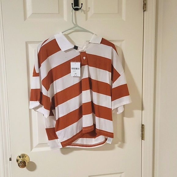 Forever 21 plus collared crop shirt - Picture 1 of 1